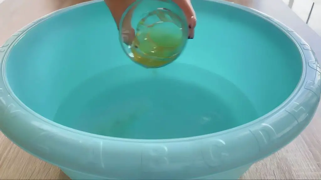 Con este compuesto natural desaparecen los hongos en las uñas de los pies
