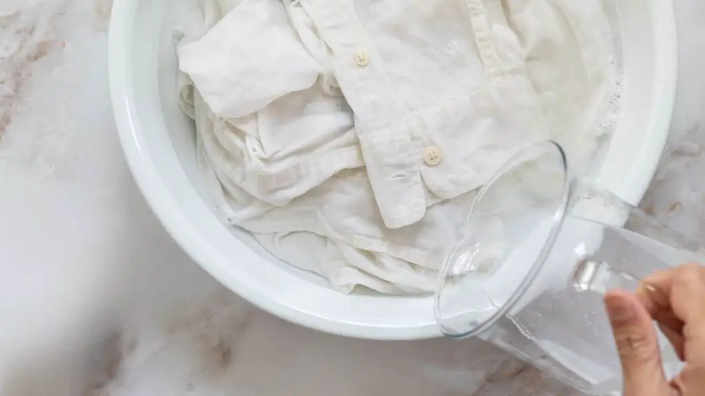 How to Restore Sun-Yellowed Laundry with One Simple Trick