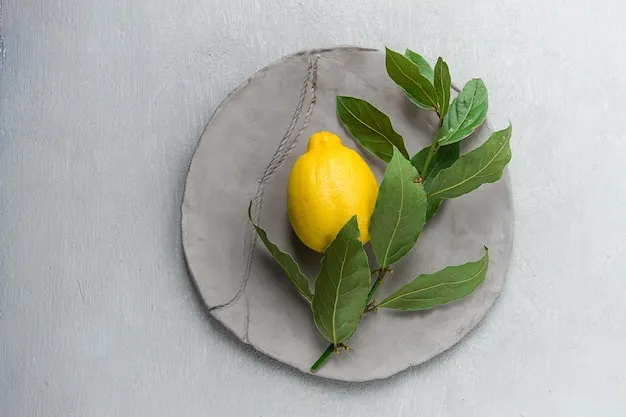 I buy bay leaves, lemon and cloves for a pleasant aroma in the house, and guests think that it’s all about expensive aroma diffusers